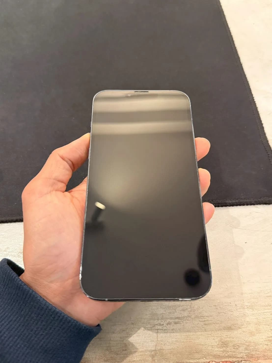 iPhone 13 Pro Max - Image 2