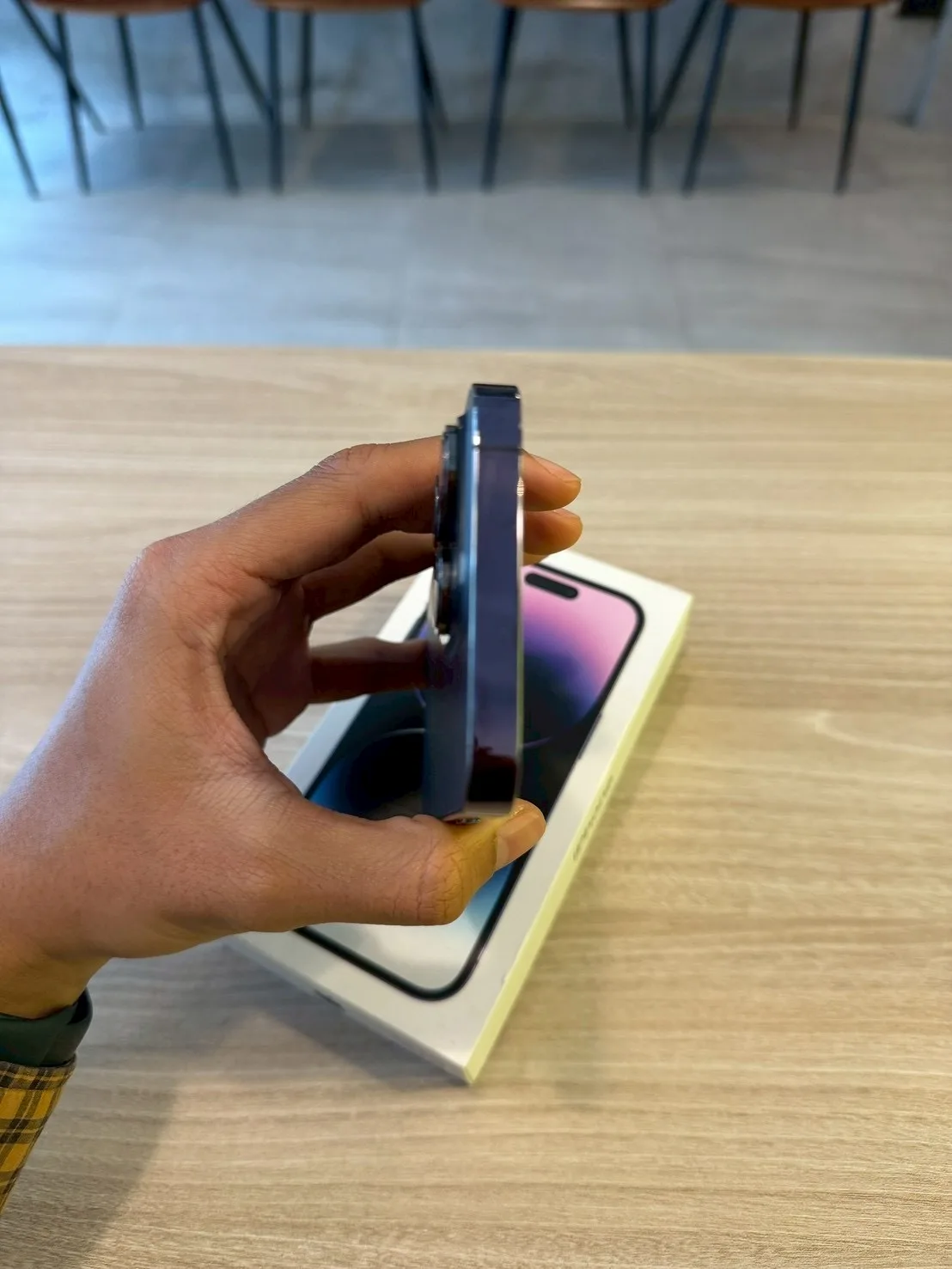 iPhone 14 Pro - Image 4