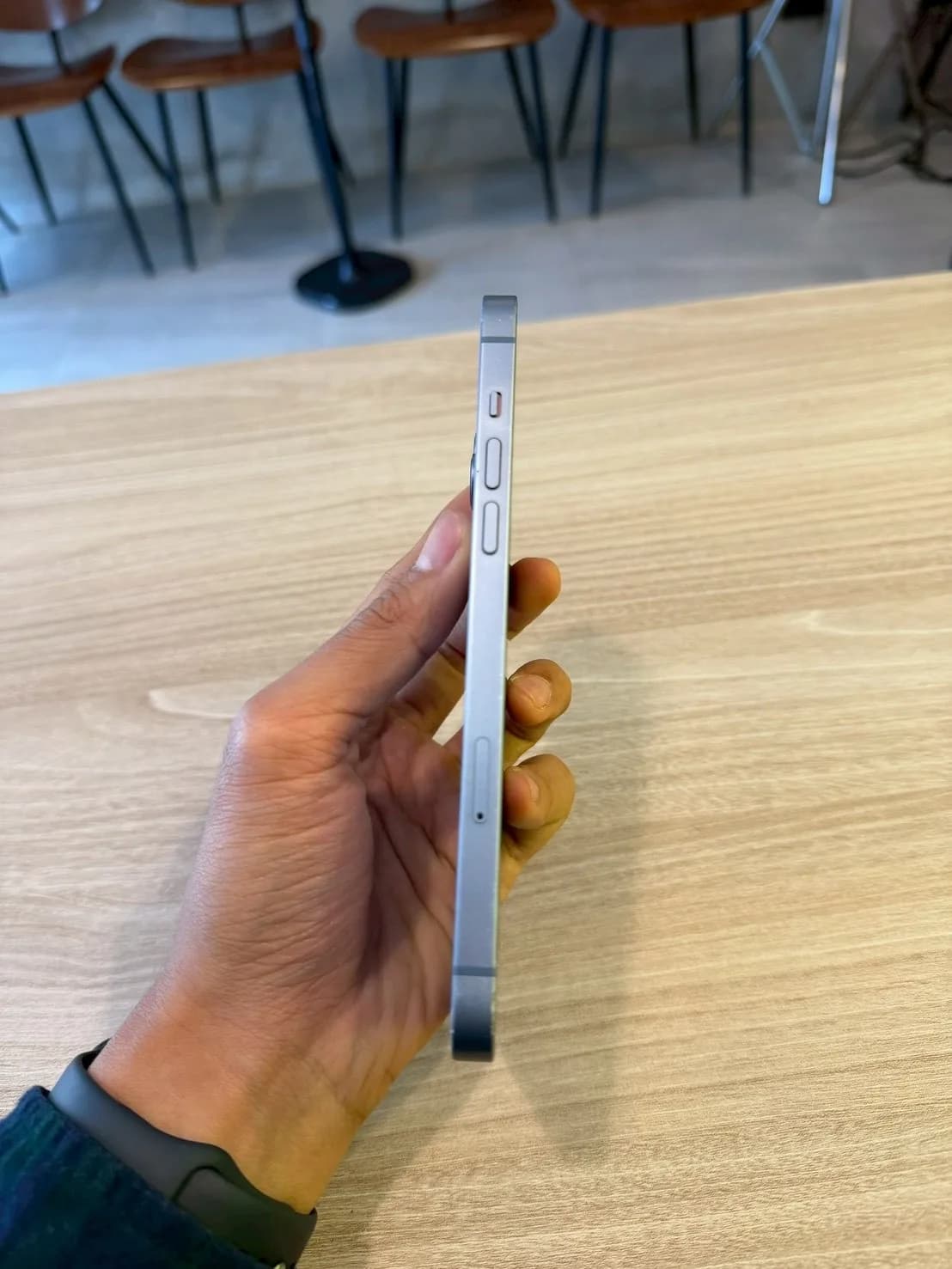 iPhone 14 Plus - Image 3