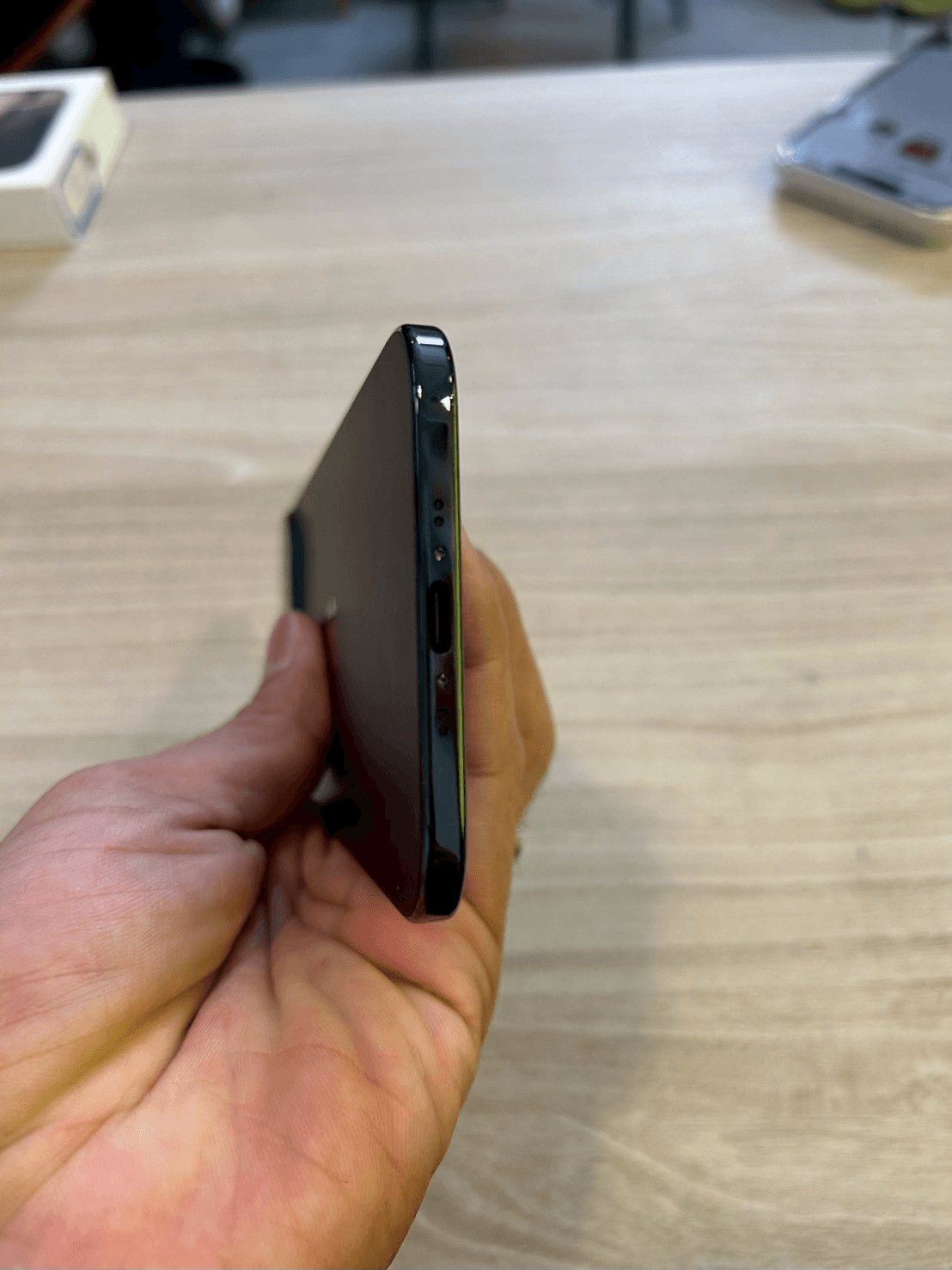 iPhone Air - Image 4