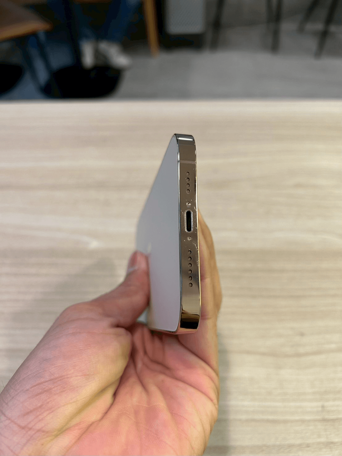 iPhone 12 Pro Max - Image 4