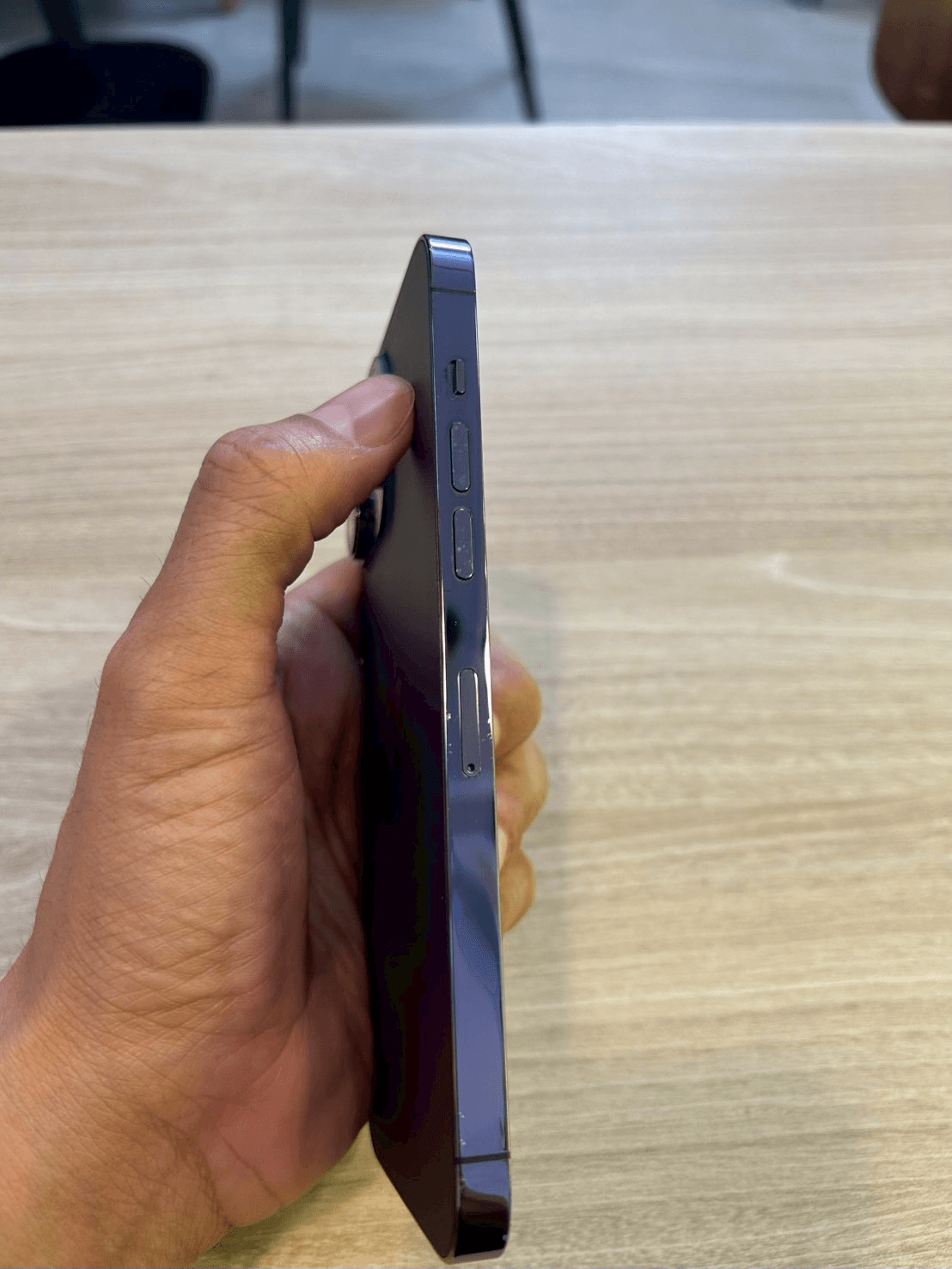 iPhone 14 Pro Max - Image 3