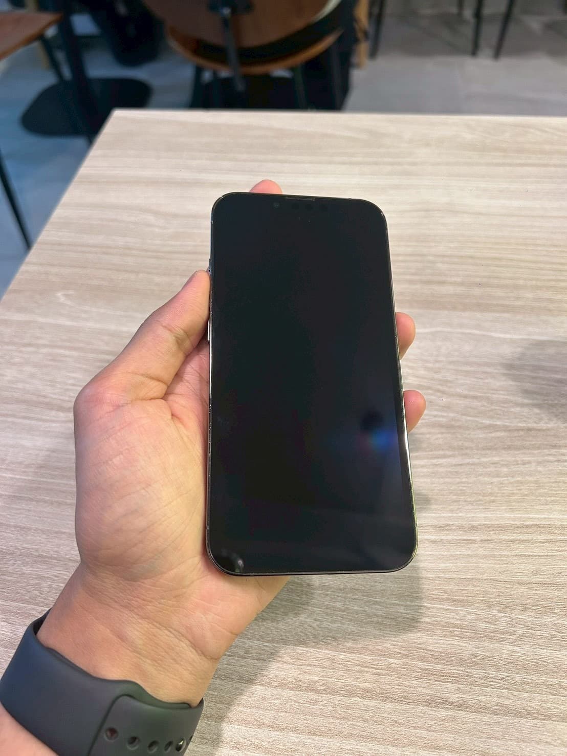 iPhone 13 Pro - Image 2