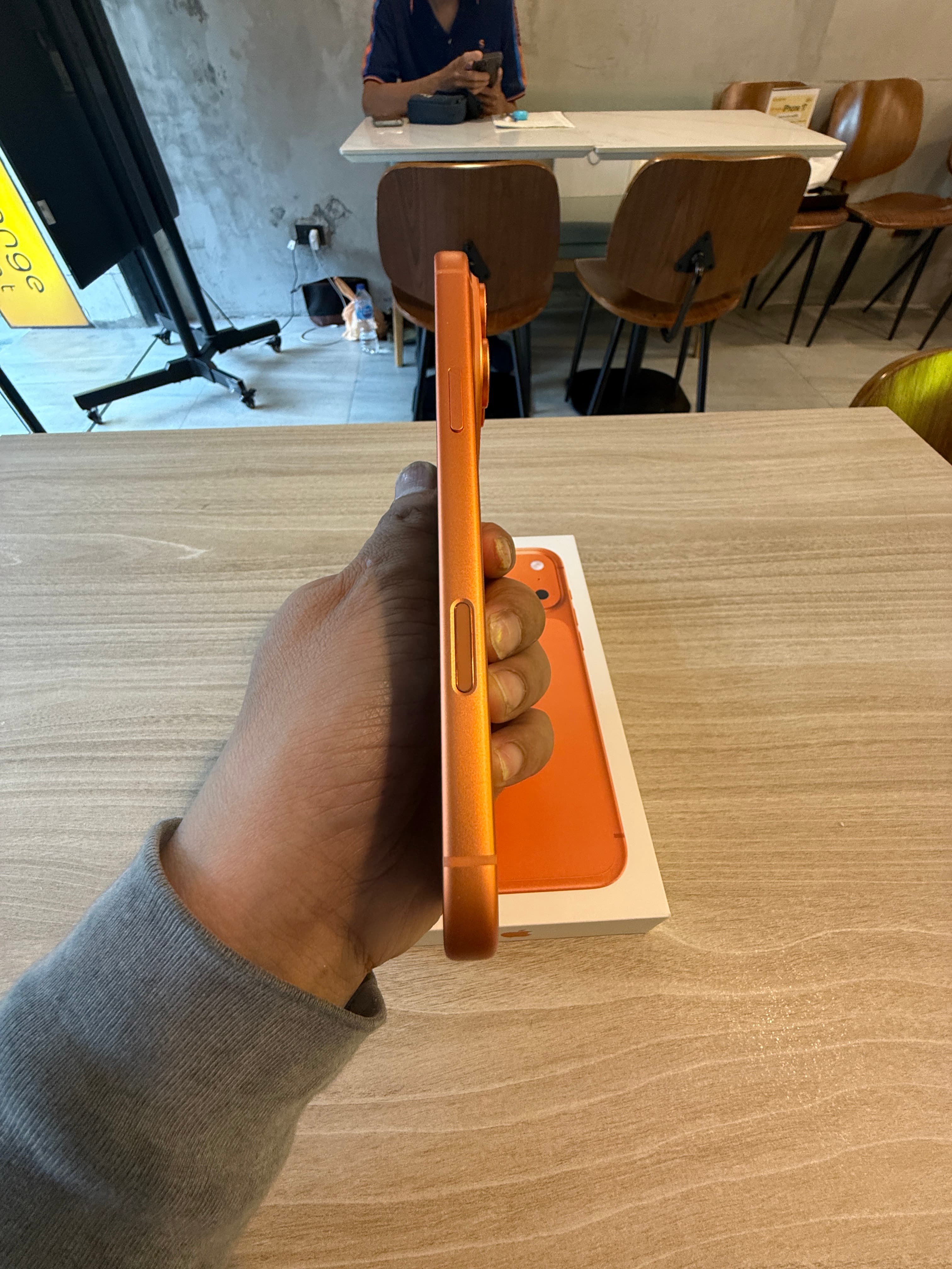 iPhone 17 Pro Max - Image 3