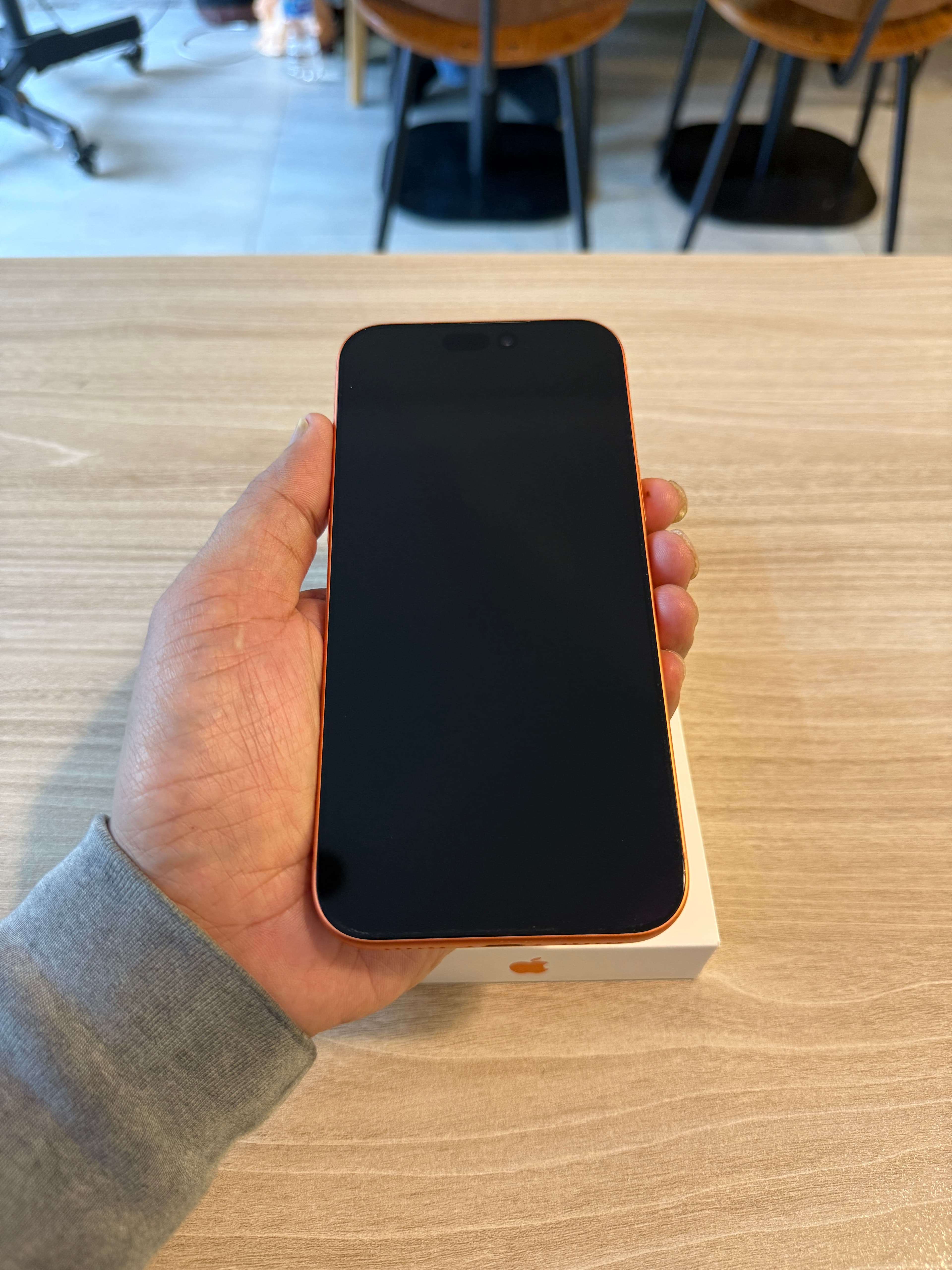 iPhone 17 Pro Max - Image 2