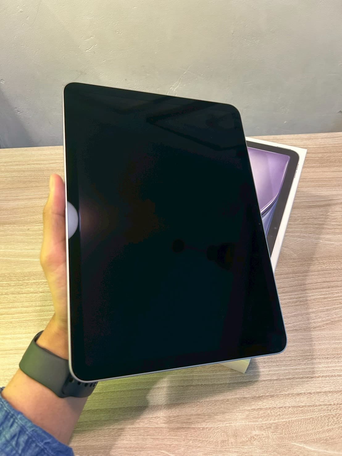 iPad Air 6 11" - Image 2
