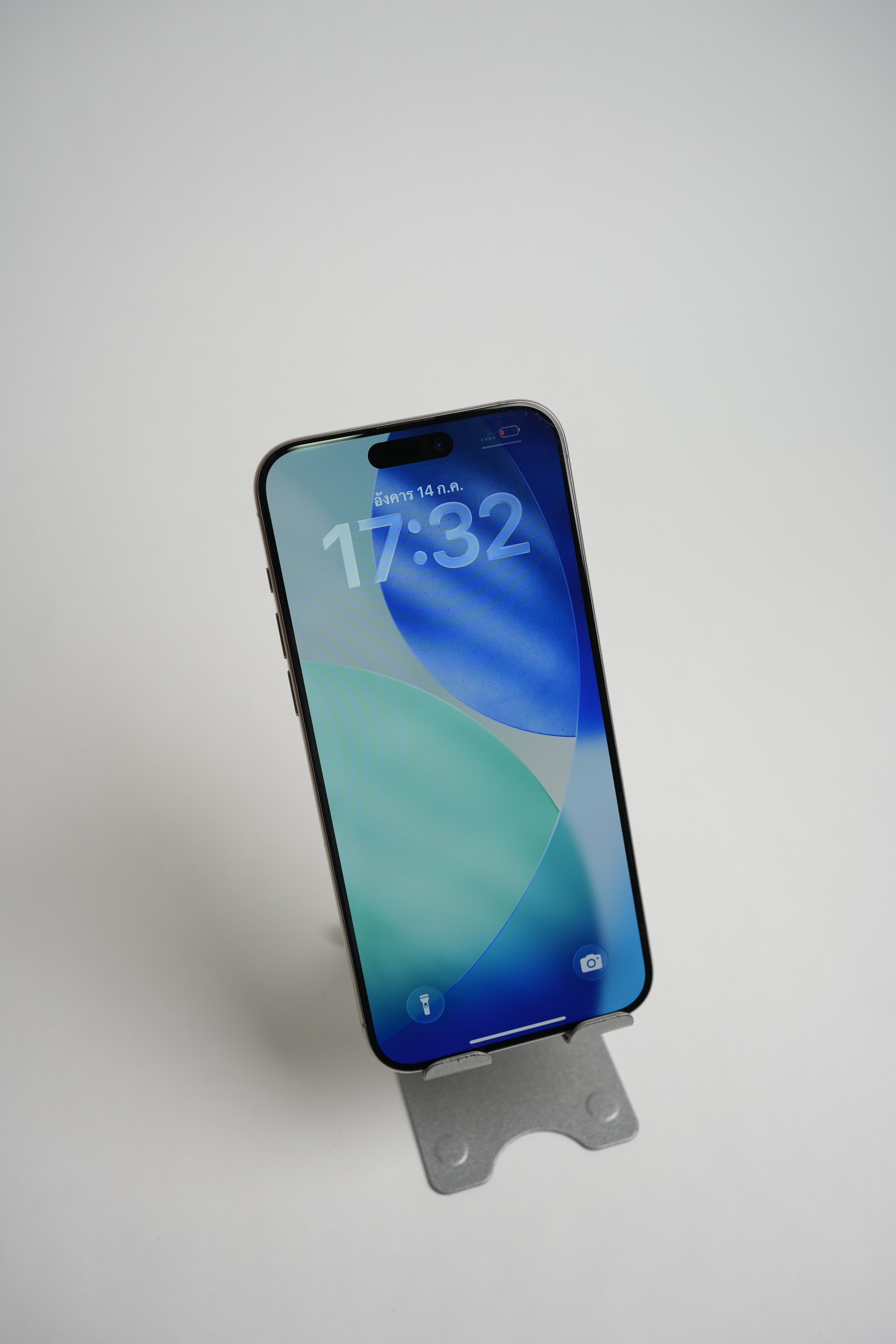 iPhone 15 Pro Max - Image 2
