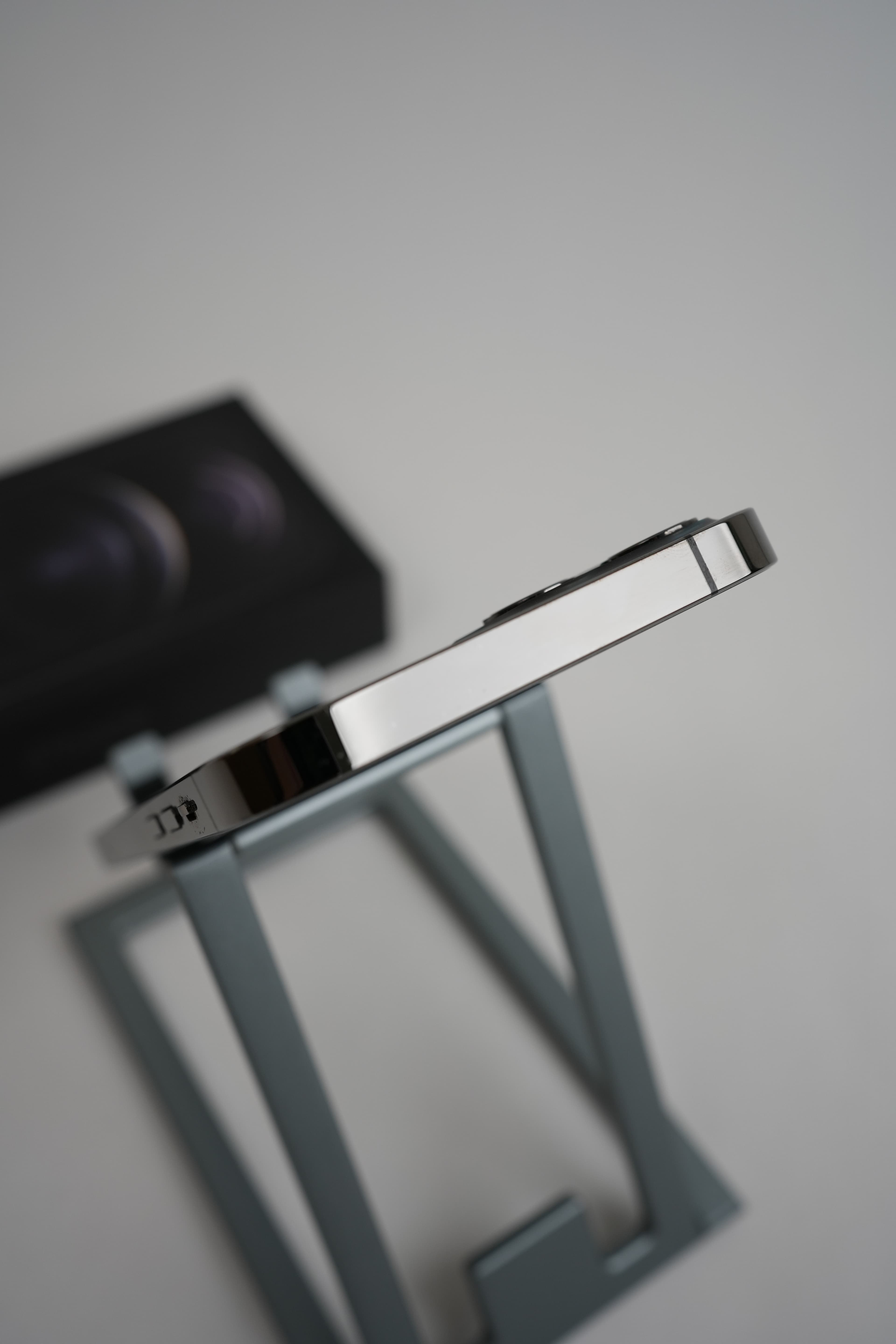 iPhone 12 Pro - Image 4