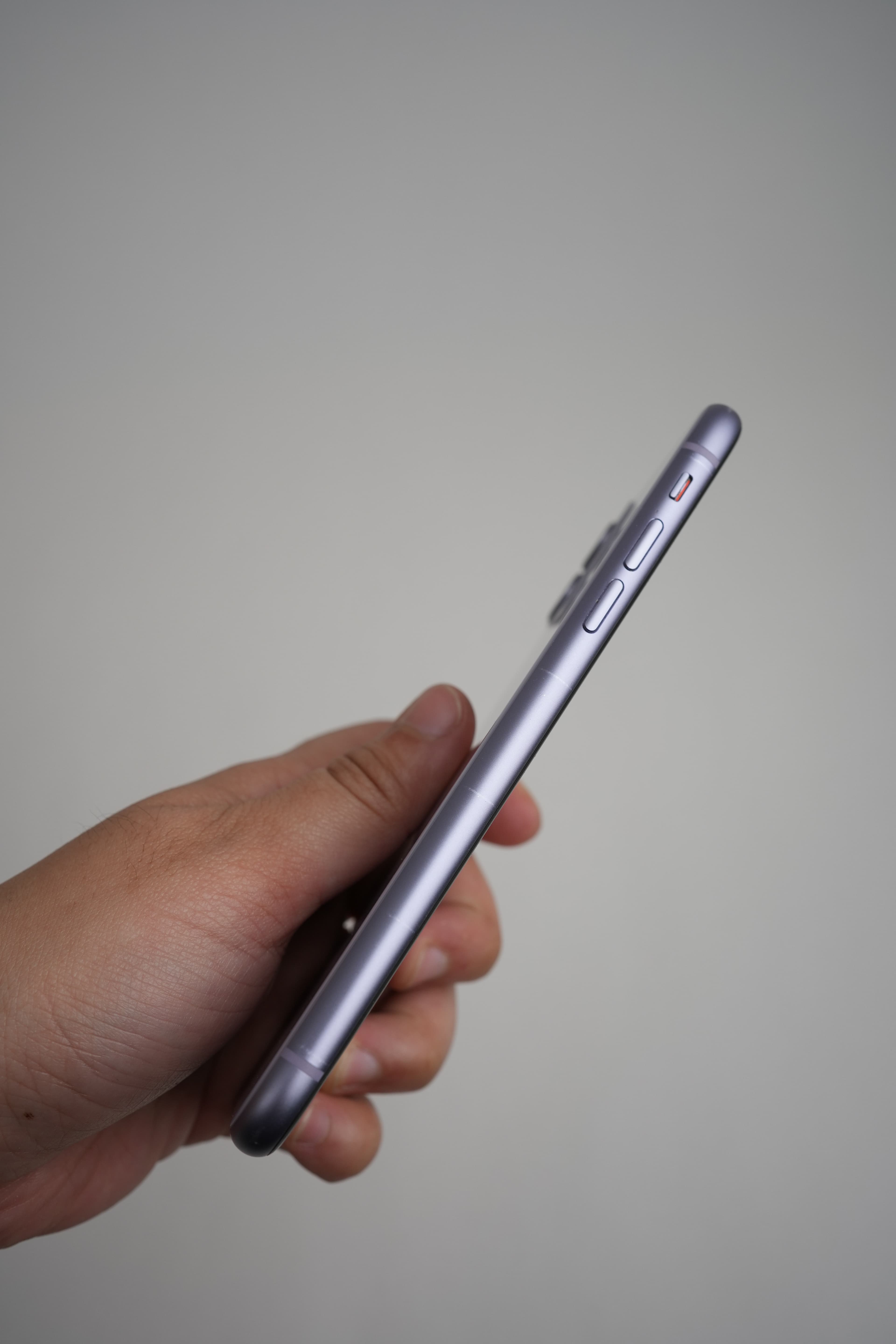 iPhone 11 - Image 4