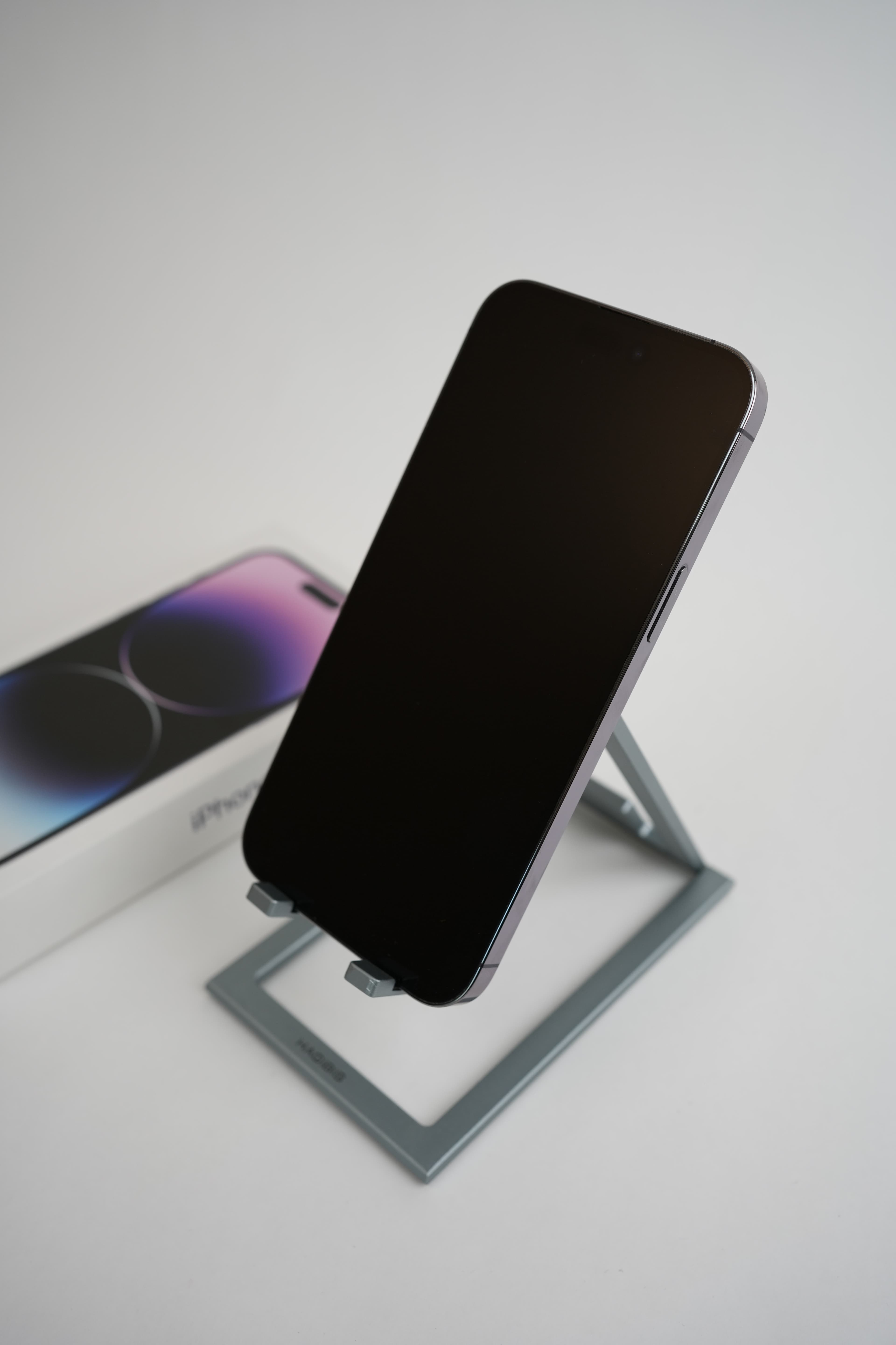 iPhone 14 Pro Max - Image 3