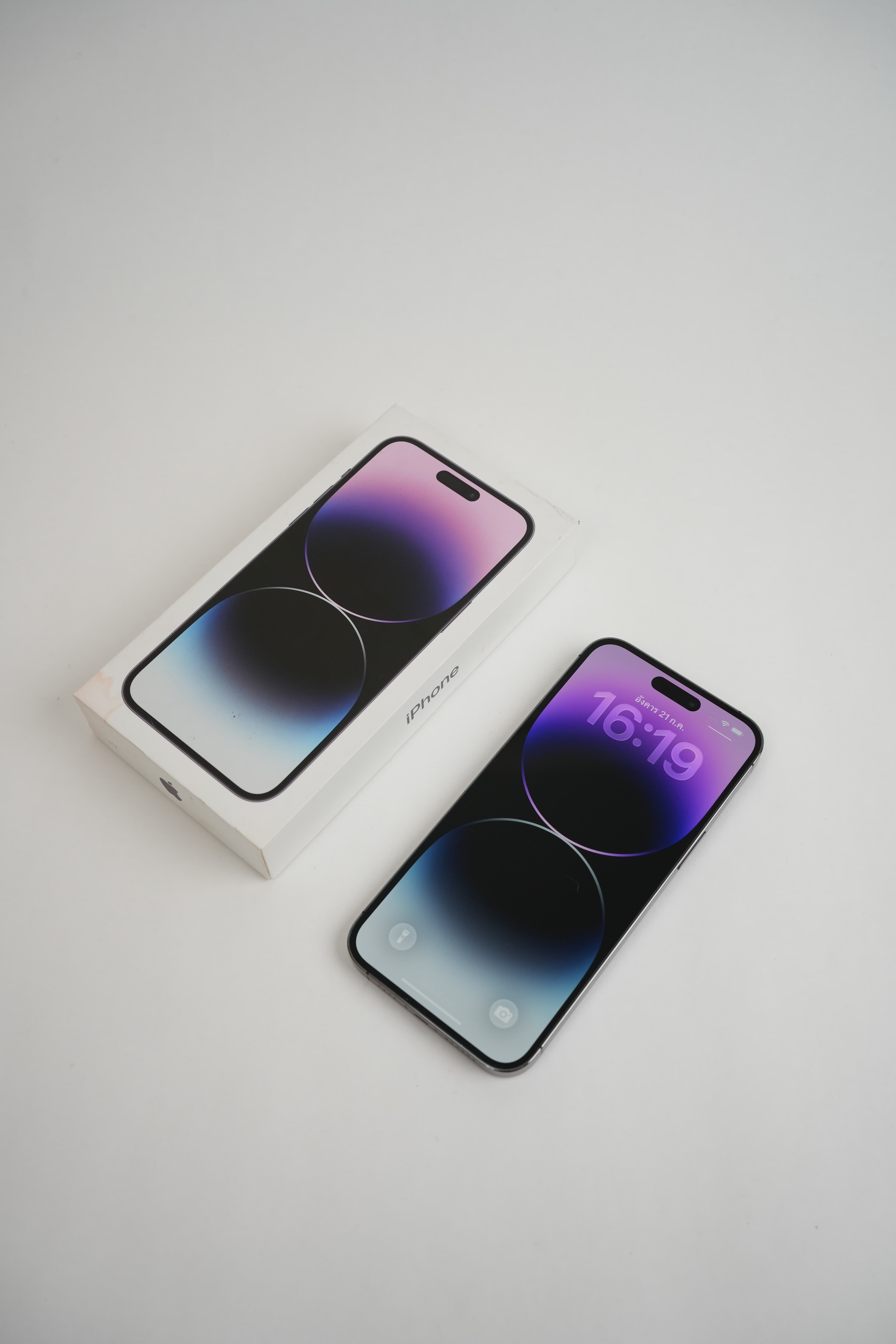 iPhone 14 Pro Max - Image 2